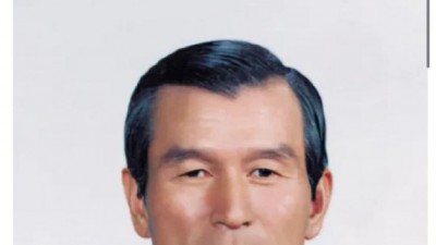          		          		  집안부터 남다른 내란동조당 의원                    &lt;img src=/img/super_good_icon_v2.svg alt='찐추' style='width:ti