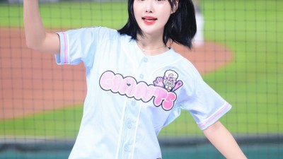최홍라
