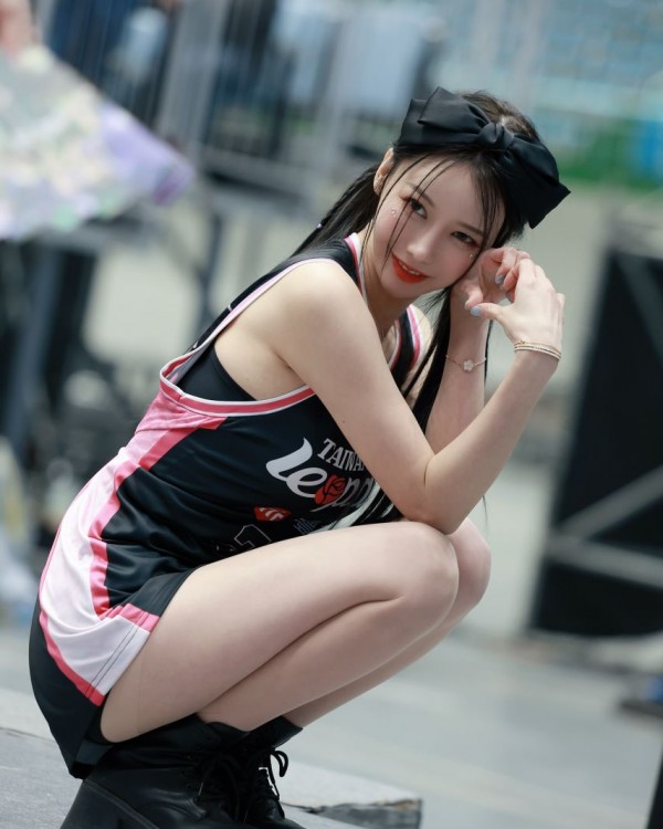 1090285620_b97SLJwZ_1739239377.jpg
