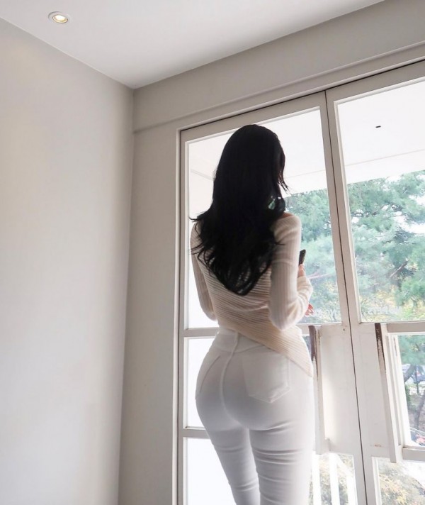 1090285652_kFPhLqwO_1739495116.jpg