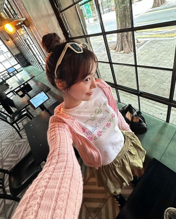 1090285761_aGpuvNi0_1728264865.jpeg