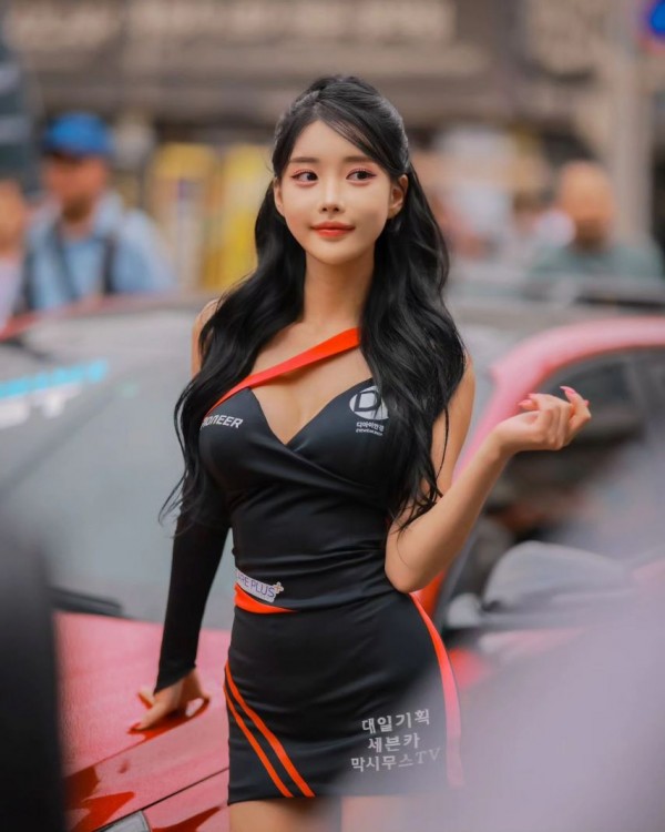 1090285928_dW4YE3wa_1727842257.jpg
