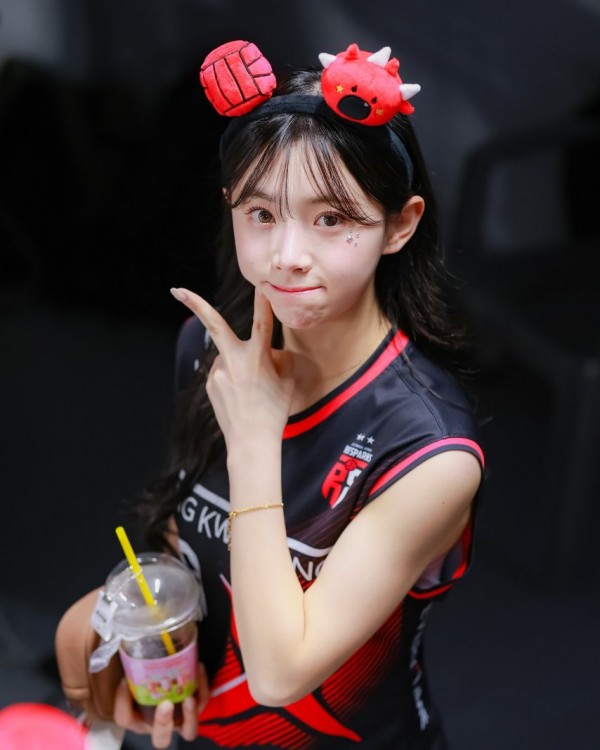 1090285995_YyWE6suG_1738544272.jpg