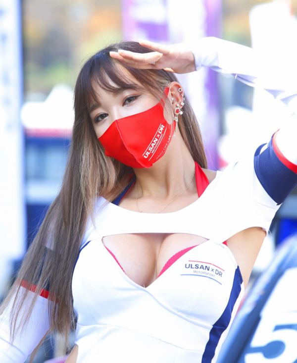 1090286055_15U6ZNHR_1738722754.png