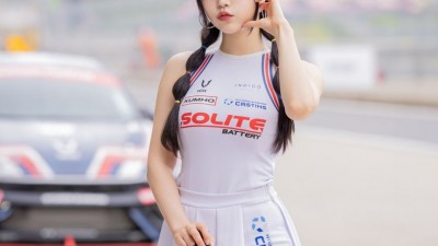     홍지은