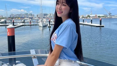     안지현