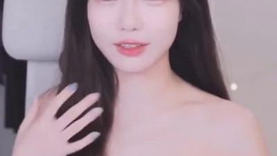 겨드랑이 보여주는 수련수련