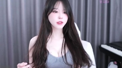 손 흔드는 야채빵