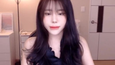 파닥 옆트임 검은 치파오 옆슴