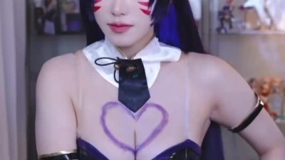 나리?? 오프솔더 코스튬 묵직한 가슴에 하트